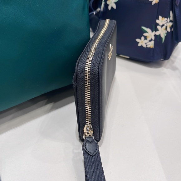 Kate Spade Chelsea Nylon Large Continental Wallet
Color: Black 
NWT - Picture 5 of 16